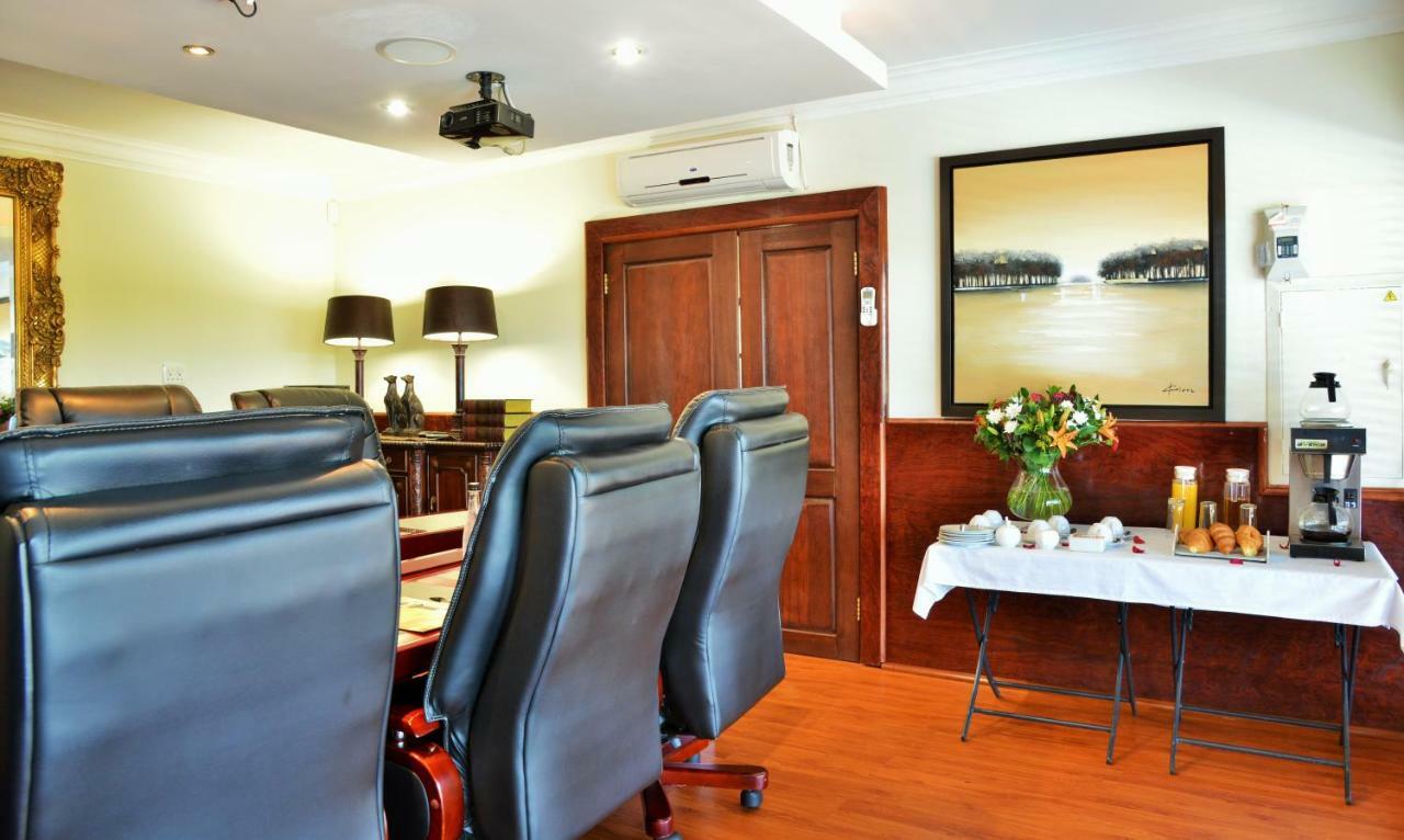Stirling Manor Boutique Guest House ハートビーズポート エクステリア 写真