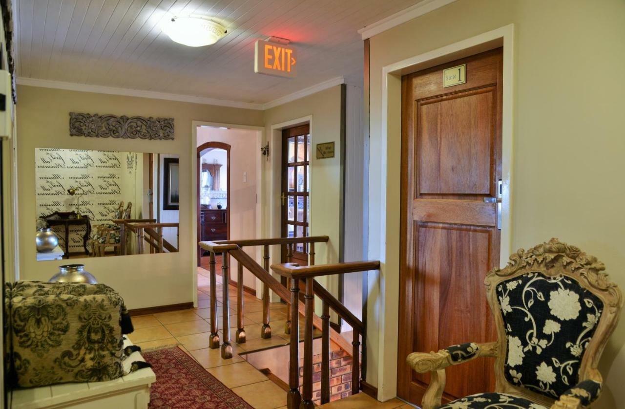 Stirling Manor Boutique Guest House ハートビーズポート エクステリア 写真